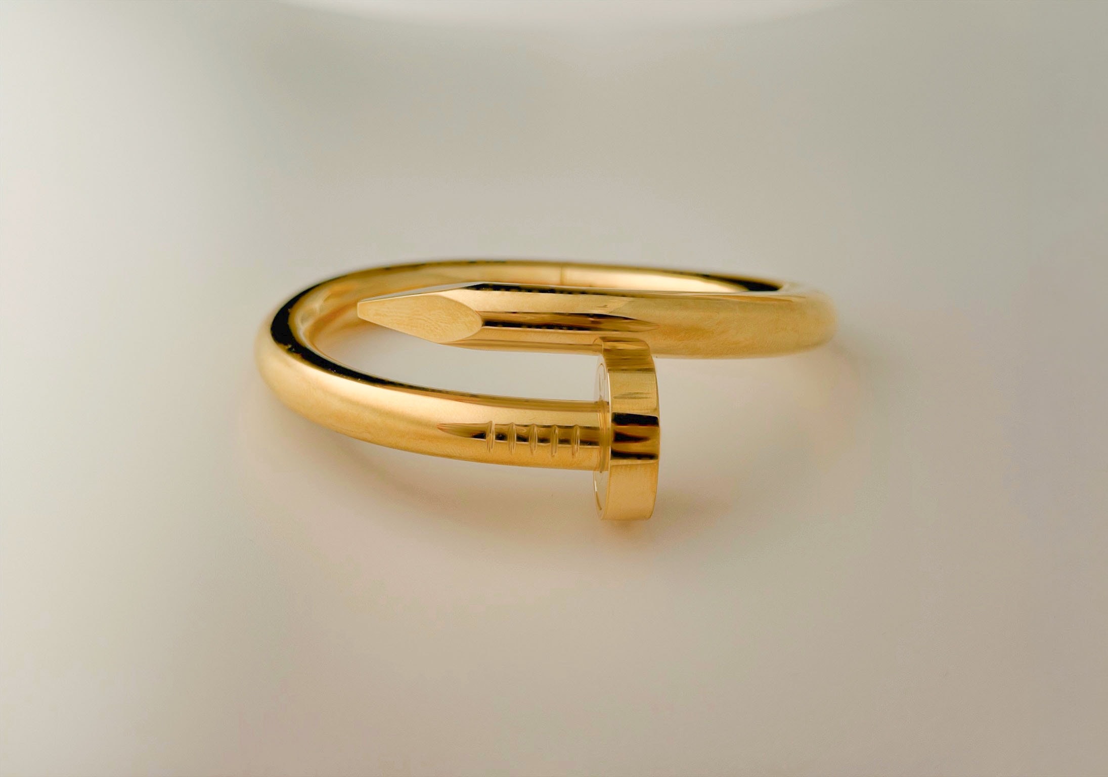 저스트 앵 끌루 브레이슬릿 8.5M